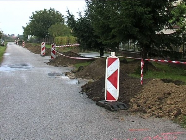 Budovanie osvetlenia na spojovacej ulici