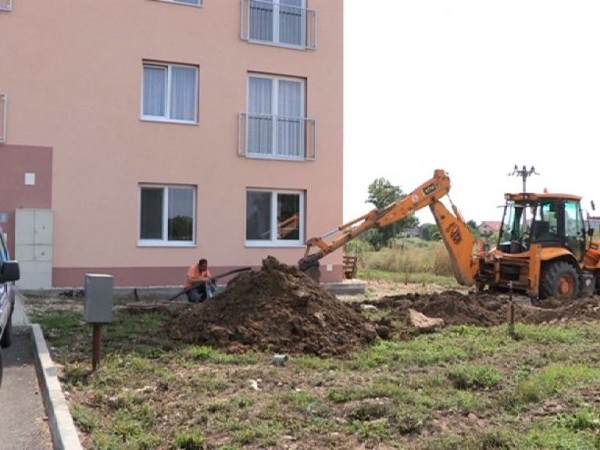 Porucha prívodu vody do 12-bytovky
