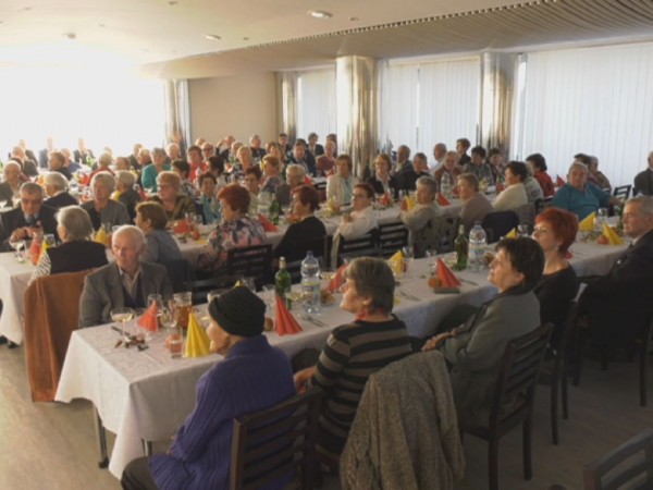Spoločensko-kultúrne podujatie seniorov pri príležitosti Mesiaca úcty k starším