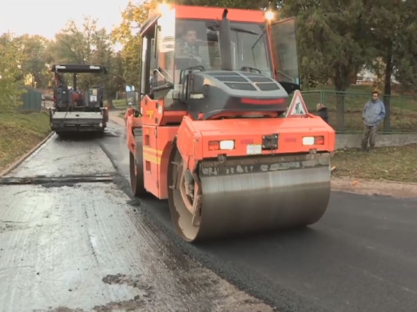 Rekonštrukcia cesty Chalupy aj s odbočkou na Síky