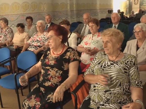 Stretnutie spolužiakov zo ZŠ Močenok po 63 rokoch