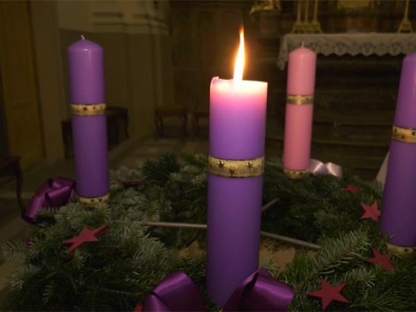 Začalo sa adventné obdobie