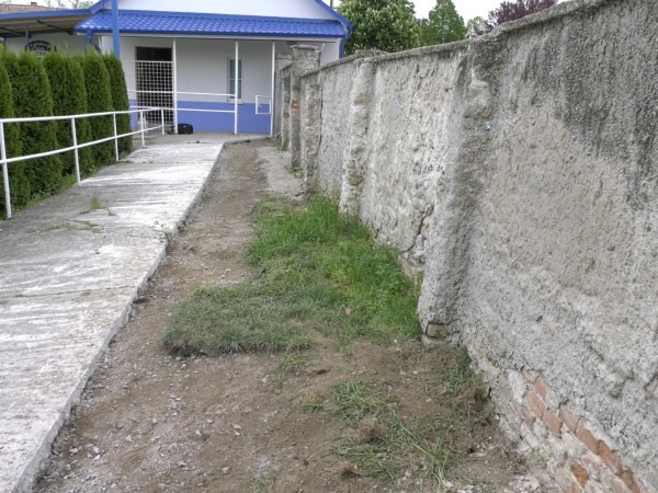 Rekonštrukcia oplotenia ihriska FK