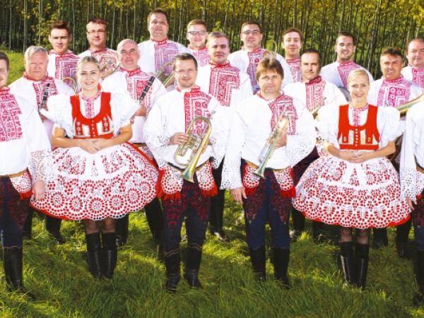 Vystúpenie DH Mistříňanka -  Dni Obce Močenok
