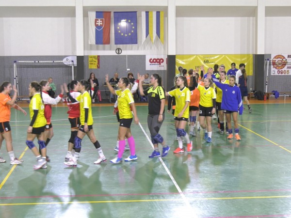 HK Junior Močenok - ŠŠK CVČ Nesvady-Imeľ (3.11.2019)