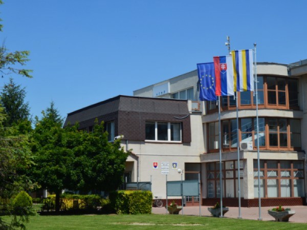 Otváracie hodiny Obecného úradu a Klientskeho centra počas sviatkov