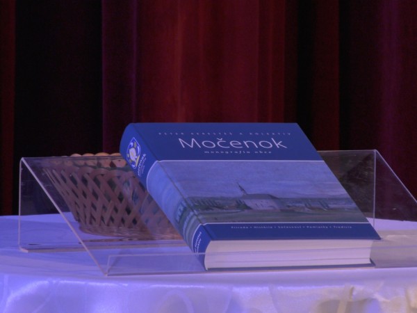 Sviatok povýšenia sv. Kríža - uvedenie monografie obce Močenok