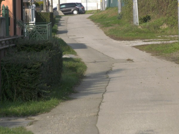 Dotácia na cestu Kakava a chodník Balajka