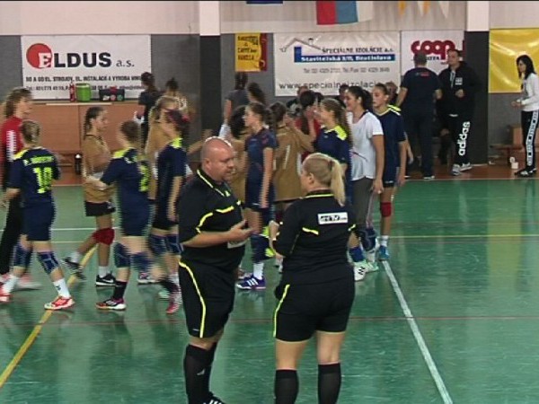 Mladšie dorastenky HK Junior Močenok - ŠŠH Drábová Košice
