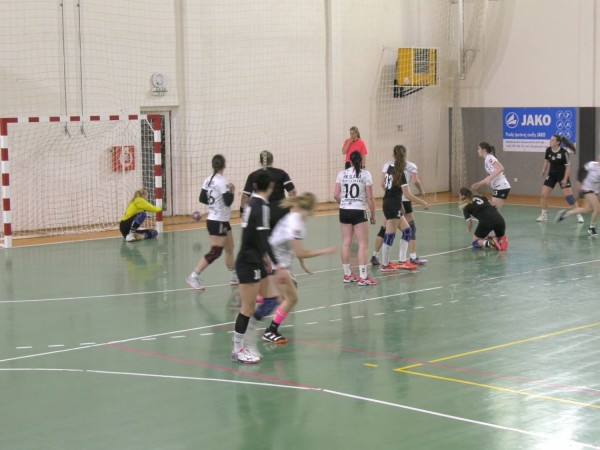 HK Junior Močenok - HK Slavia Partizánske 22.5.2021