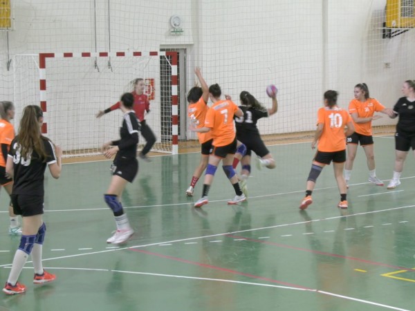 HK Junior Močenok - Nesvady 5.6.2021