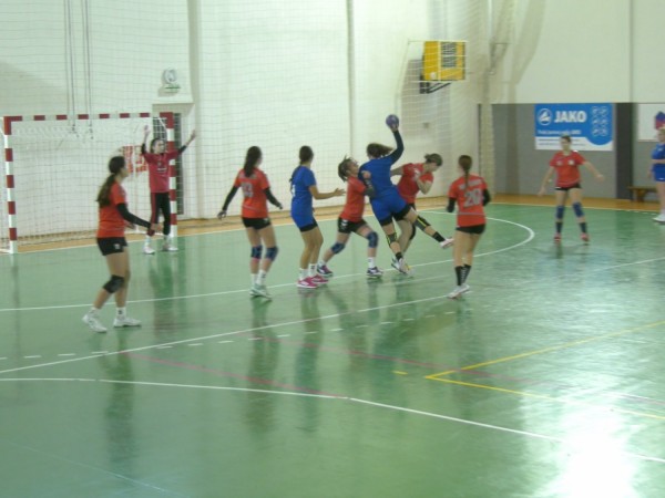 mladšie dorastenky HK Junior Močenok - HKM Šurany