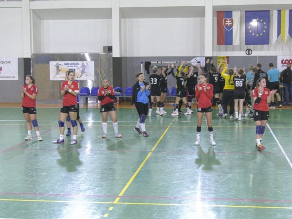 HK Junior Močenok - ŠKP Bratislava 20.11.2021