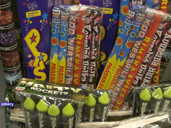 Používanie pyrotechniky