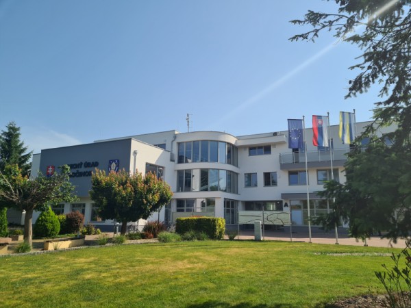 Klientske centrum Obecného úradu v Močenku bude dňa 24.02.2022 zatvorené od 13:00 h