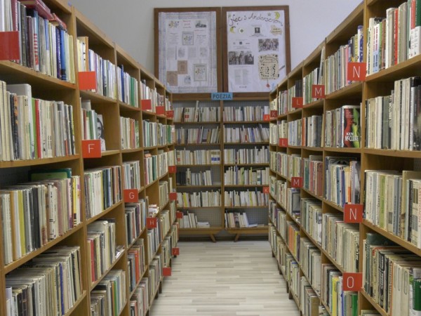 Úspešný projekt na vybavenie knižnice
