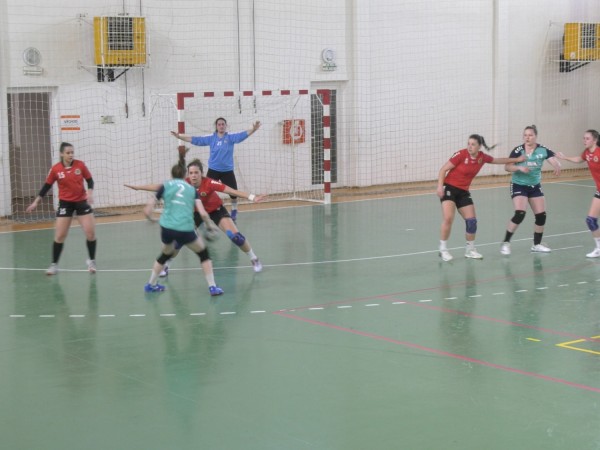 HK Junior Močenok - Handball Zlatná na Ostrove
