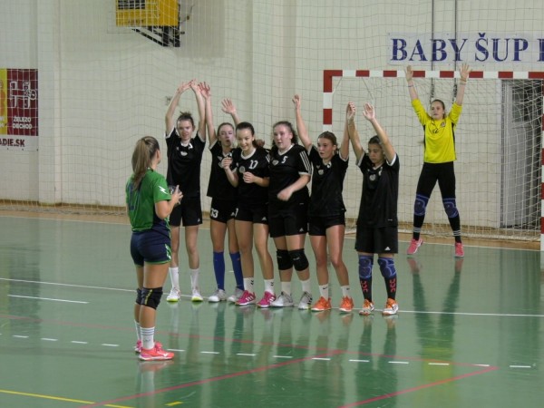 dorastenky HK Junior Močenok - Topoľníky