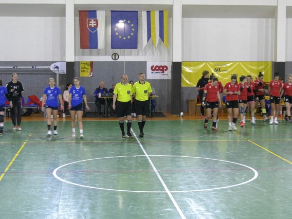 HK Junior Močenok - DHK-71 Nesvady