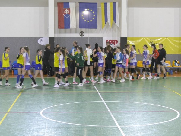 dorastenky HK Junior Močenok - HK Slávia Sereď