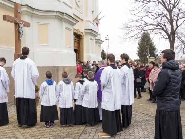 Verbisti pripravili ľudové misie