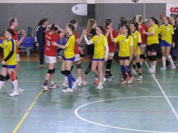 dorastenky HK Junior Močenok - Zlatná