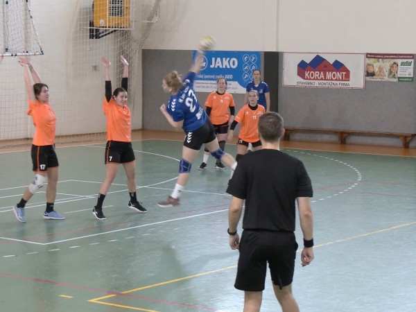 HK Junior Močenok - DHK-71 Nesvady