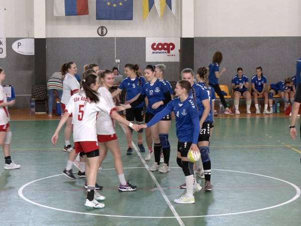 HK Junior Močenok - ŠŠK Košice