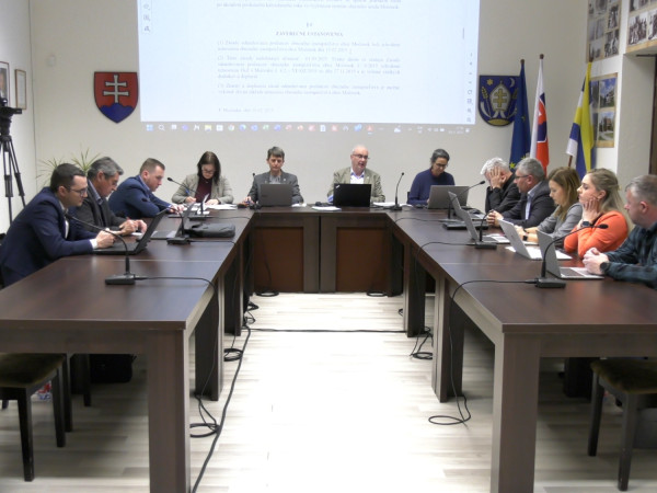 I. riadne zasadnutie OZ v Močenku v roku 2025