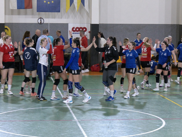 HK Junior Močenok - Handball Zlatná na Ostrove