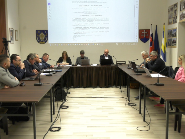 I. mimoriadne zasadnutie OZ v Močenku v roku 2026