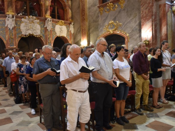 Sv. omša - celebroval vdp.  Peter Michalov v Bazilike sv. Emeráma na Nitrianskom hrade  25. 7. 2018